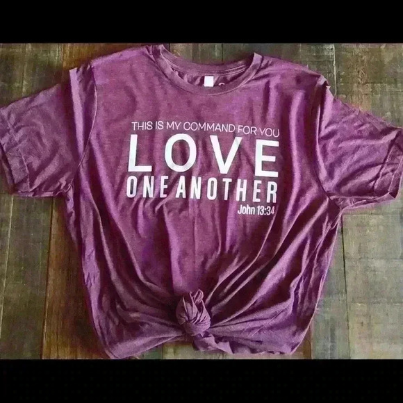 Love One Another Tee ❤️ - Picture 2 of 2